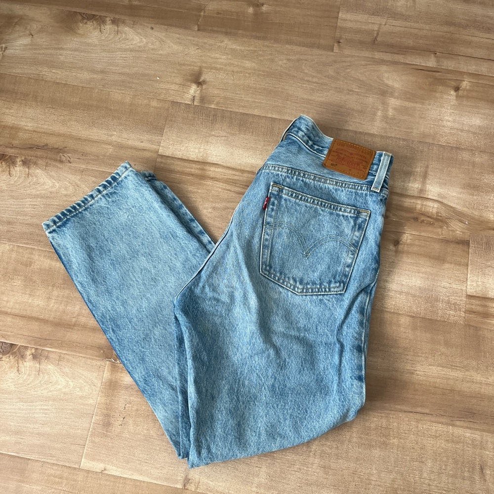 Women’s Levi 501 Jeans